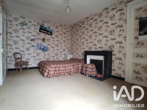 Maison à vendre 5 pièces 203 m² Saint-Calais
