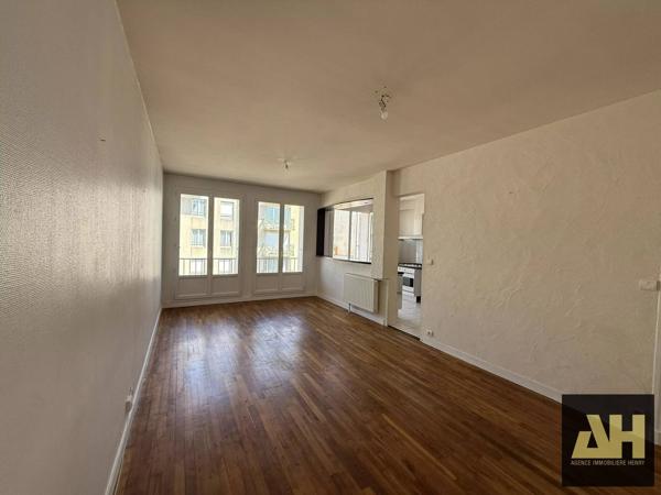 BREST CENTRE-VILLE - APPARTEMENT T5 DE 100 M² - 3EME ETAGE - PETITE COPROPRIETE