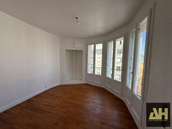 BREST CENTRE-VILLE - APPARTEMENT T5 DE 100 M² - 3EME ETAGE - PETITE COPROPRIETE