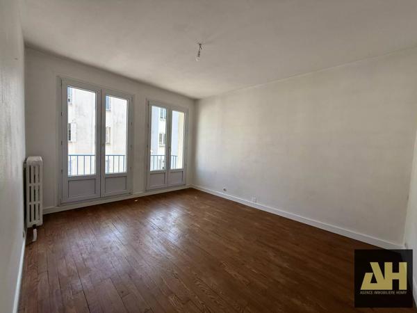 BREST CENTRE-VILLE - APPARTEMENT T5 DE 100 M² - 3EME ETAGE - PETITE COPROPRIETE