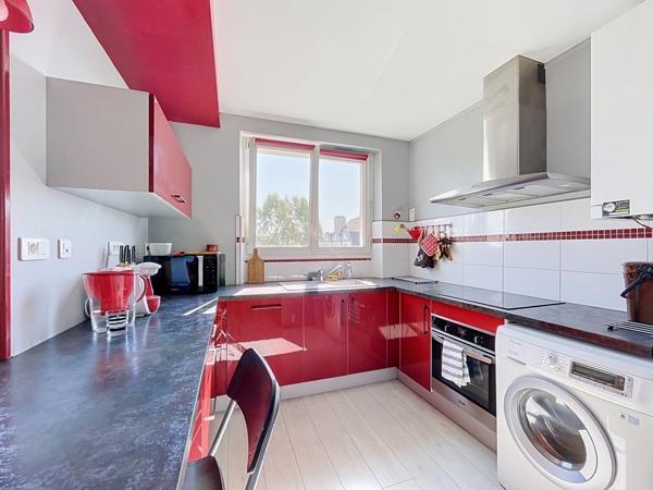 EXCLUSIVITÉ : BEL APPARTEMENT T4 DE 68 M² PROCHE DE STRASBOURG