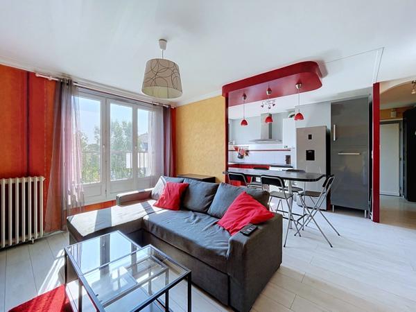 EXCLUSIVITÉ : BEL APPARTEMENT T4 DE 68 M² PROCHE DE STRASBOURG