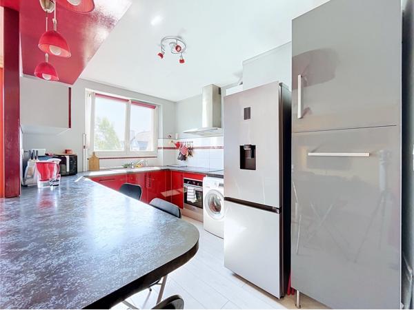 EXCLUSIVITÉ : BEL APPARTEMENT T4 DE 68 M² PROCHE DE STRASBOURG