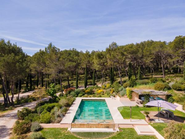 Aix-en-Provence. Propriété d'exception avec vue panoramique Sainte-Victoire, 430 m2, 4 hectares, oli