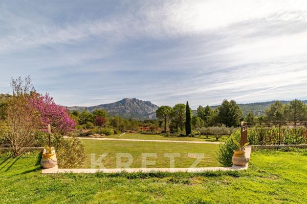 Aix-en-Provence. Propriété d'exception avec vue panoramique Sainte-Victoire, 430 m2, 4 hectares, oli