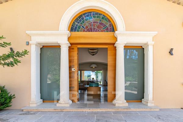 Aix-en-Provence. Propriété d'exception avec vue panoramique Sainte-Victoire, 430 m2, 4 hectares, oli