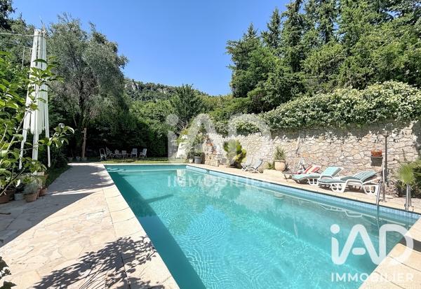 Maison à vendre 5 pièces 140 m² Le Bar-sur-Loup
