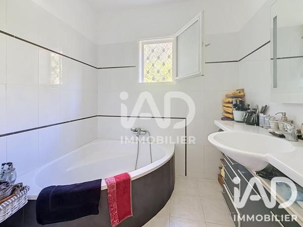 Maison à vendre 5 pièces 140 m² Le Bar-sur-Loup