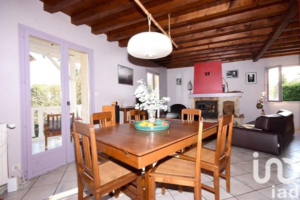 Maison traditionnelle 6 pièces de 152 m² à Vienne (38200)