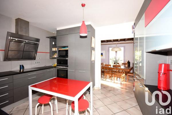 Maison traditionnelle 6 pièces de 152 m² à Vienne (38200)