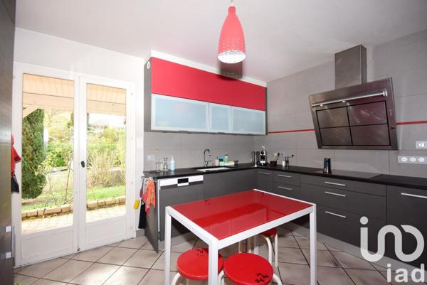 Maison traditionnelle 6 pièces de 152 m² à Vienne (38200)