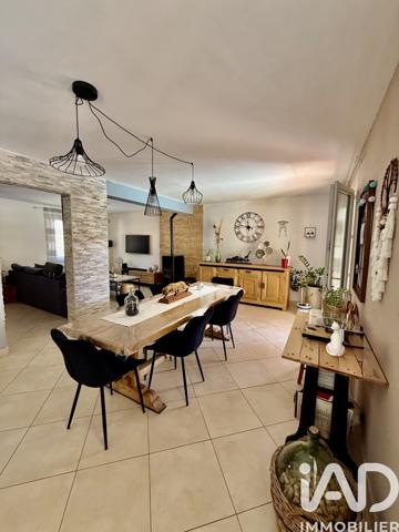Maison à vendre 7 pièces 127 m² Le Cannet-des-Maures