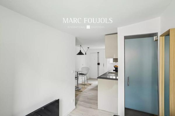 Paris VI Saint Germain : studio traversant rénové