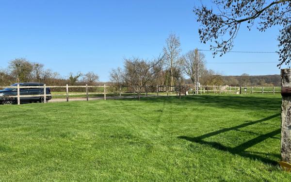 Maison à vendre    4 pièces •  Semallé