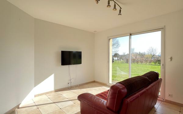 Maison à vendre    4 pièces •  Semallé