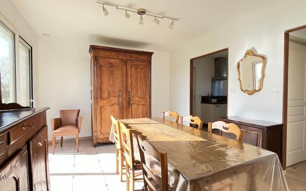 Maison à vendre    4 pièces •  Semallé