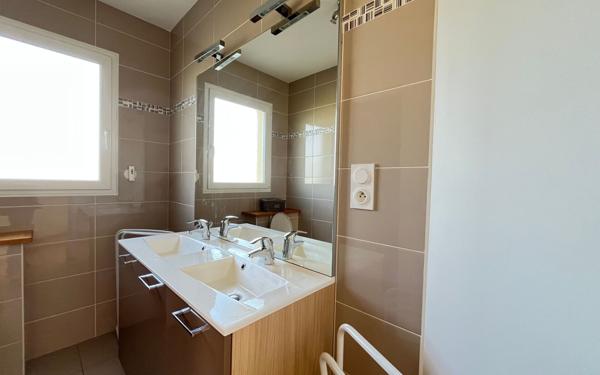 Maison à vendre    4 pièces •  Semallé