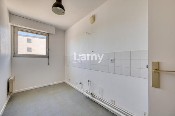Parking + appartement