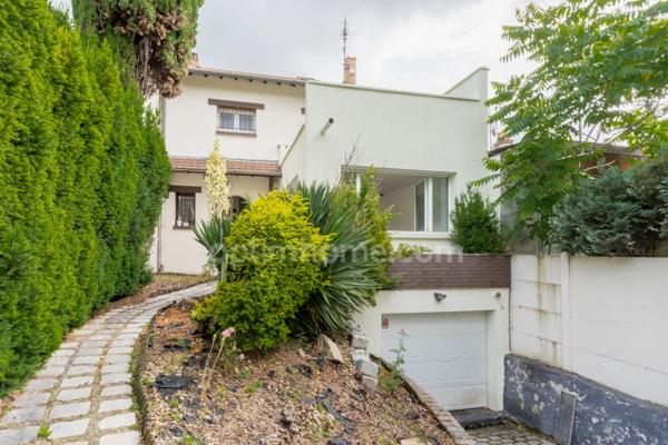 93150 - LE BLANC-MESNIL – JARDIN - TRIPLE SÉJOUR LUMINEUX – SOUS-SOL COMPLET