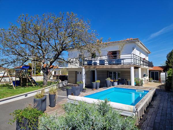 Maison de standing - Idéalement située à Vaux-sur-Mer, au calme, proche des commerces et des plages
