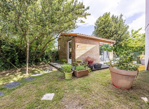 Maison de standing - Idéalement située à Vaux-sur-Mer, au calme, proche des commerces et des plages
