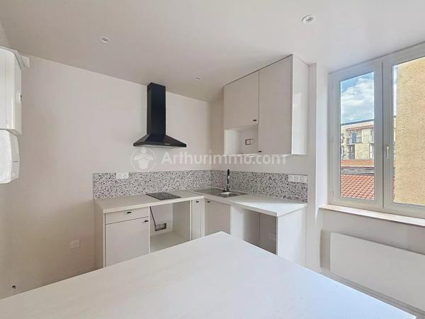 Location                                                      Appartement
                        
                     2 pièces                      36 m2                     à Beaumont