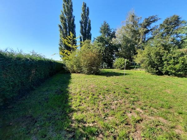 Maison avec dépendances au coeur de village de Sermoyer 121 m2