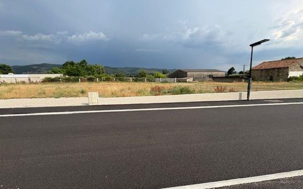 Terrain à vendre    Peyruis