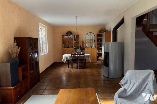 Maison à Vendre à Messon (10190) en Aube (10) 

Située à Messon, cette maison de 162 m² habit...