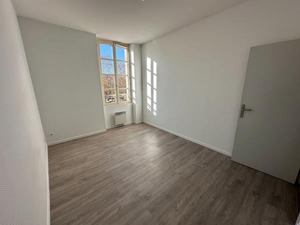 Appartement T3 avec parking - ALBI VIGAN