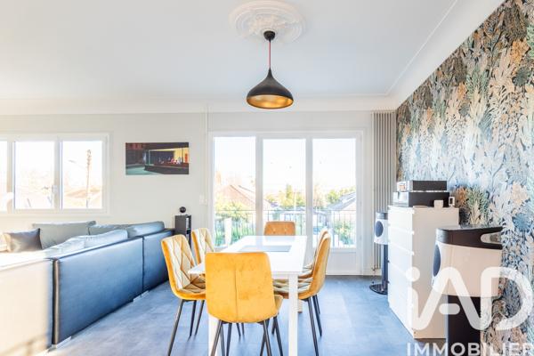 Maison à vendre 8 pièces 208 m² Mérignac