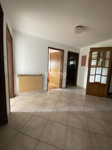 Maison individuelle avec un terrain de 11 ares constructible