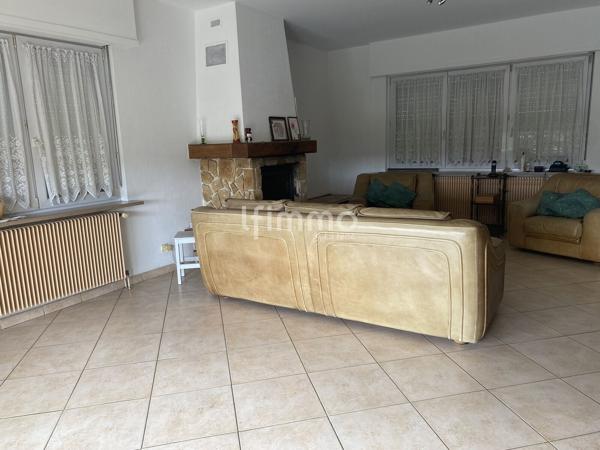 Maison individuelle avec un terrain de 11 ares constructible