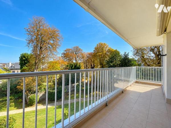 SAINT-MALO - Saint-Servan - Appartement T4 de 104,5 m² - 3 chambres - Balcon - Ascenseur - 2 pking