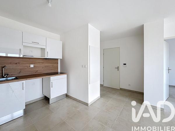 Location appartement 3 pièces 59 m² Manosque
