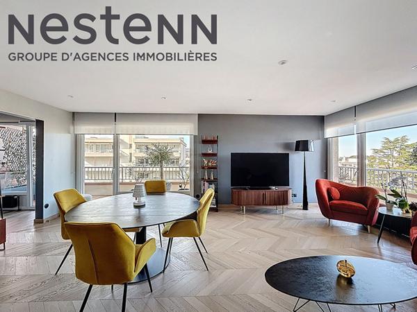 Appartement Terrasse - Bourg de Caluire - Calme - Garage - Verdure - Rénovation haut de gamme