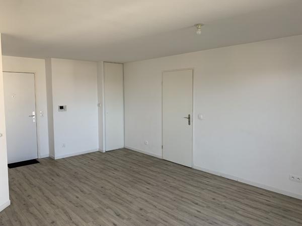 Appartement Tremblay En France 2 pièce(s) 41.74 m2