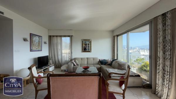 Appartement à vendre 5 pièces 142m² Grenoble (38100)