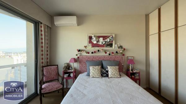 Appartement à vendre 5 pièces 142m² Grenoble (38100)