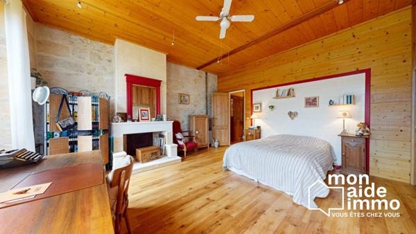 Magnifique demeure en pierre avec dépendance