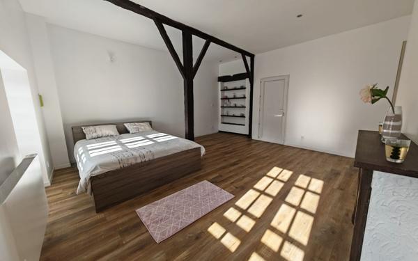 Maison à vendre    6 pièces • 425 m2 Saint-Sever