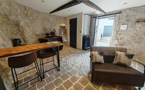 Maison à vendre    6 pièces • 425 m2 Saint-Sever