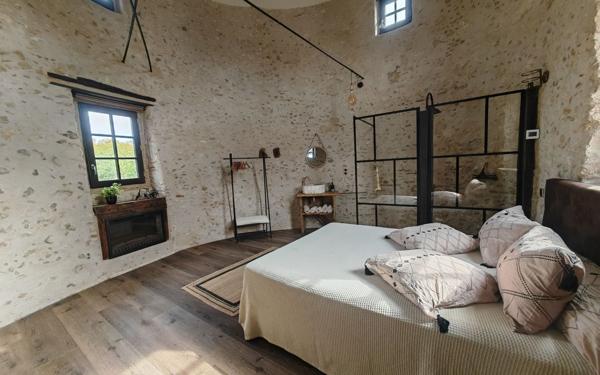 Maison à vendre    6 pièces • 425 m2 Saint-Sever