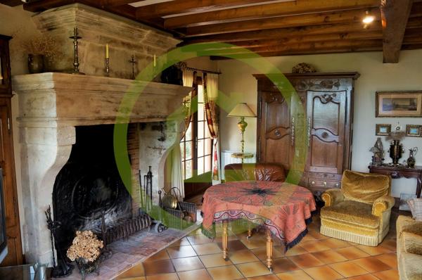 Maison de caractère à CHATEAU THIERRY (02400)