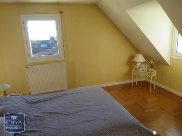 Vente maison 7 pièces de 206m²