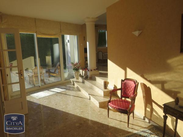 Vente maison 7 pièces de 206m²