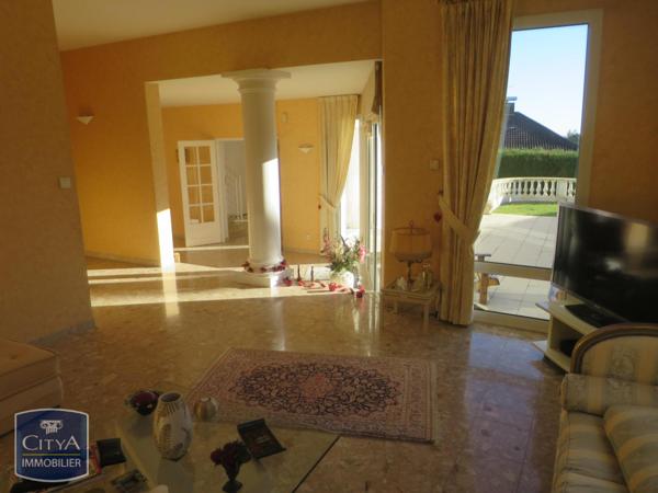 Vente maison 7 pièces de 206m²