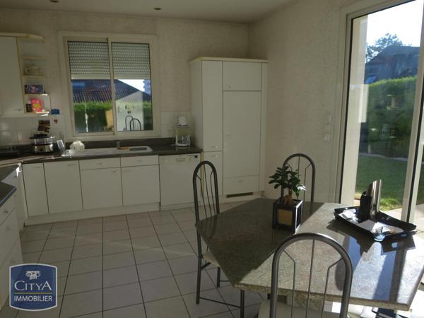 Vente maison 7 pièces de 206m²