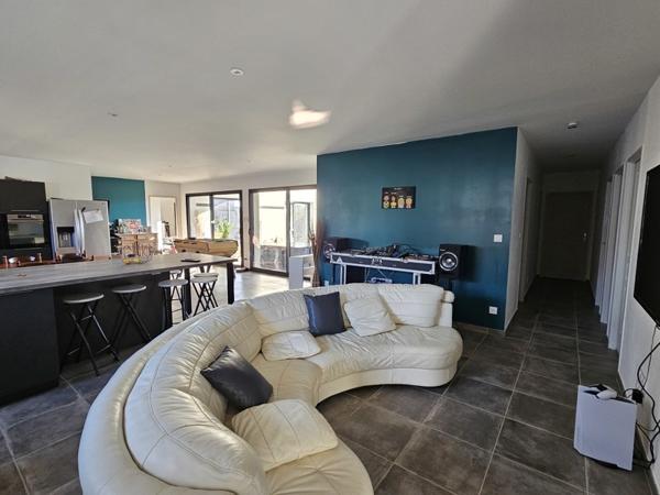 Maison à vendre |  Montpon-Ménestérol |  7 pièces | 152 m²