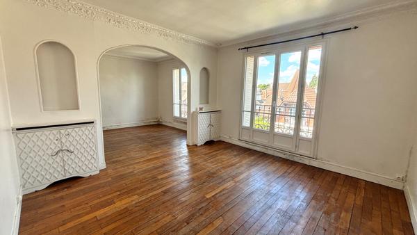 Appartement F3/4 - Quartier marché